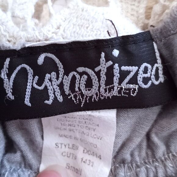 HYPNOTIZED GRAY & CREAM CROCHET DRESS SZ.S GUC - Picture 8 of 9